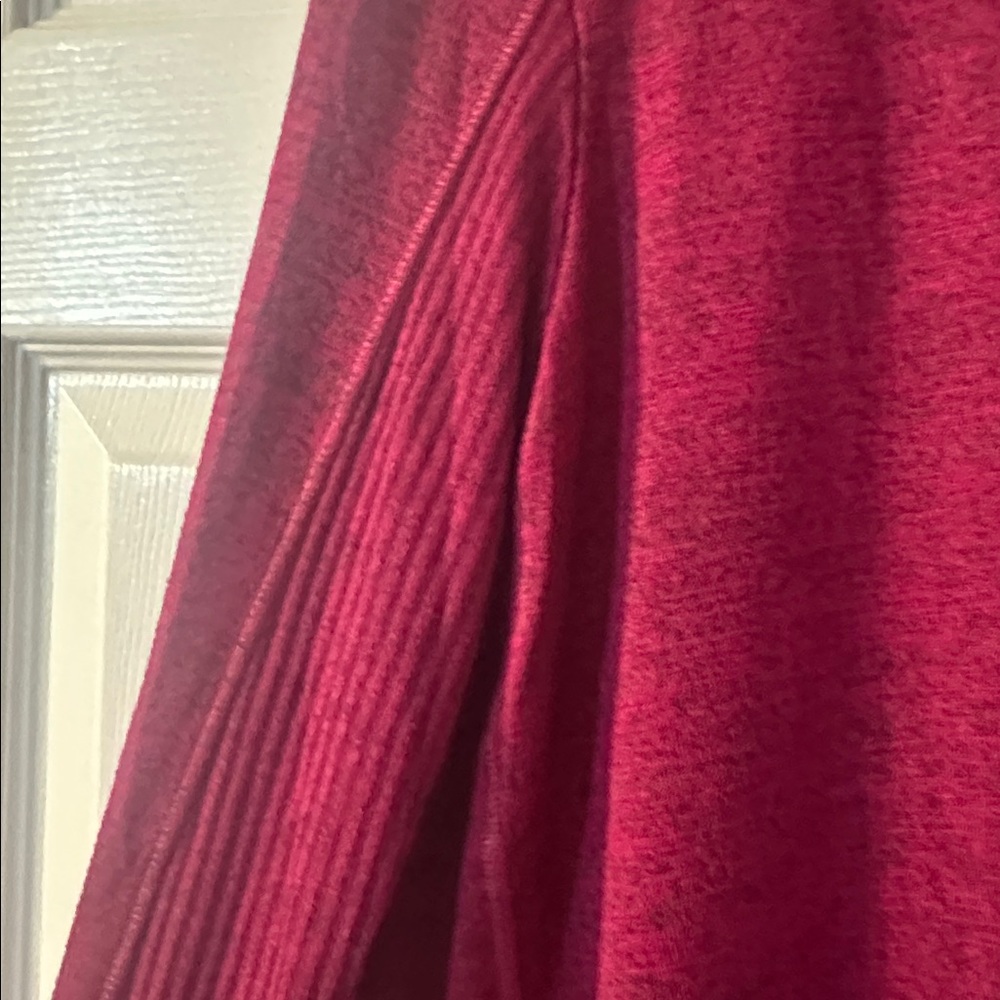 Chico's Zenergy Burgundy/Black Mix 2 piece outfit - Picture 4 of 10